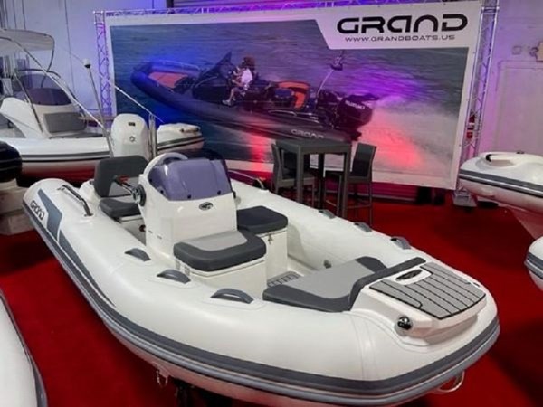 2023 GRAND INFLATABLES G380